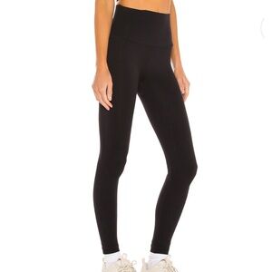 Spanx Look At Me Now Legging high waisted in Very Black Sz S